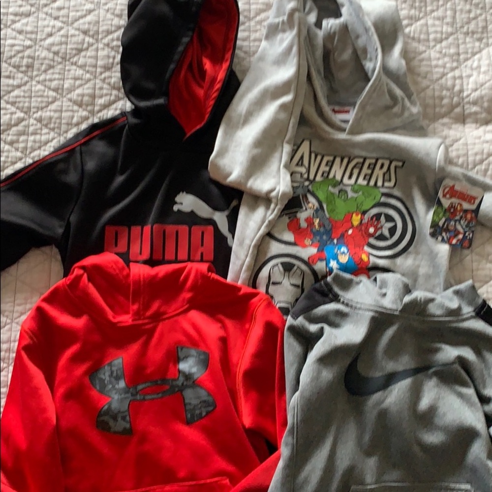 Boys Hoodie Lot 5/6 - Small
